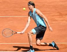 开云下载-意大利网球队轻取世界网球队，兹维列夫送出助攻