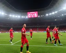 开云体育官方网站-伯明翰主场大捷，上轮中游吞苦果这轮罢赛死拖胜，保级点亮梦