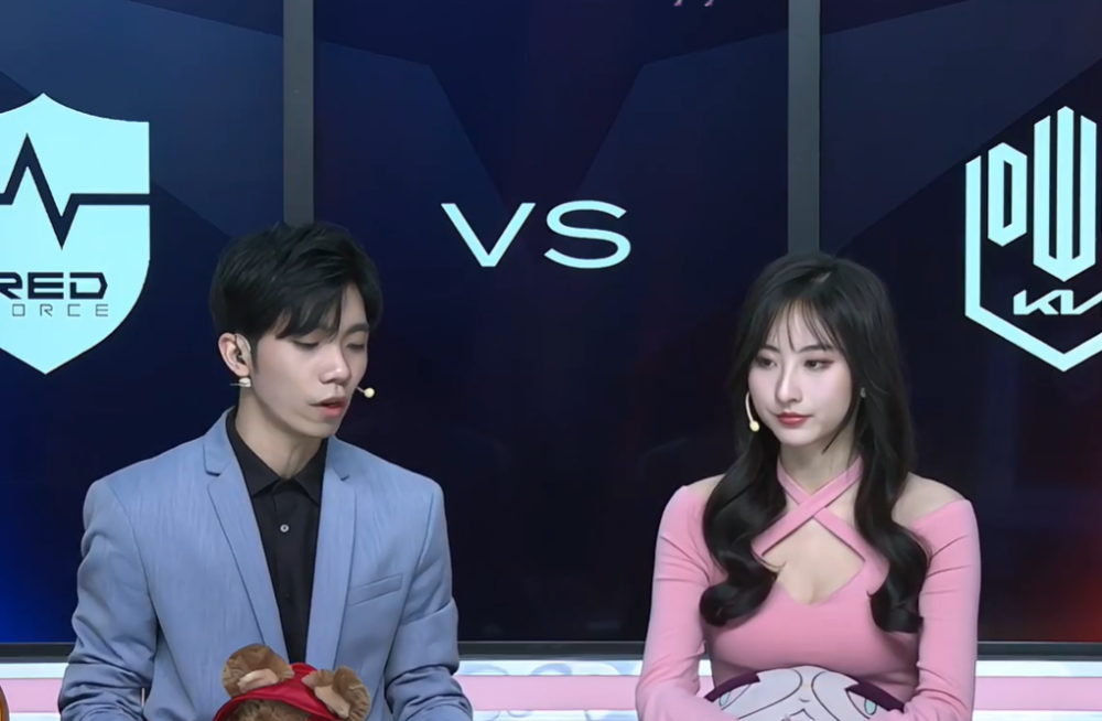 开云下载-CLG血洗NS,BDD完成史诗逆转鏖战多局淘汰赛,技惊四座