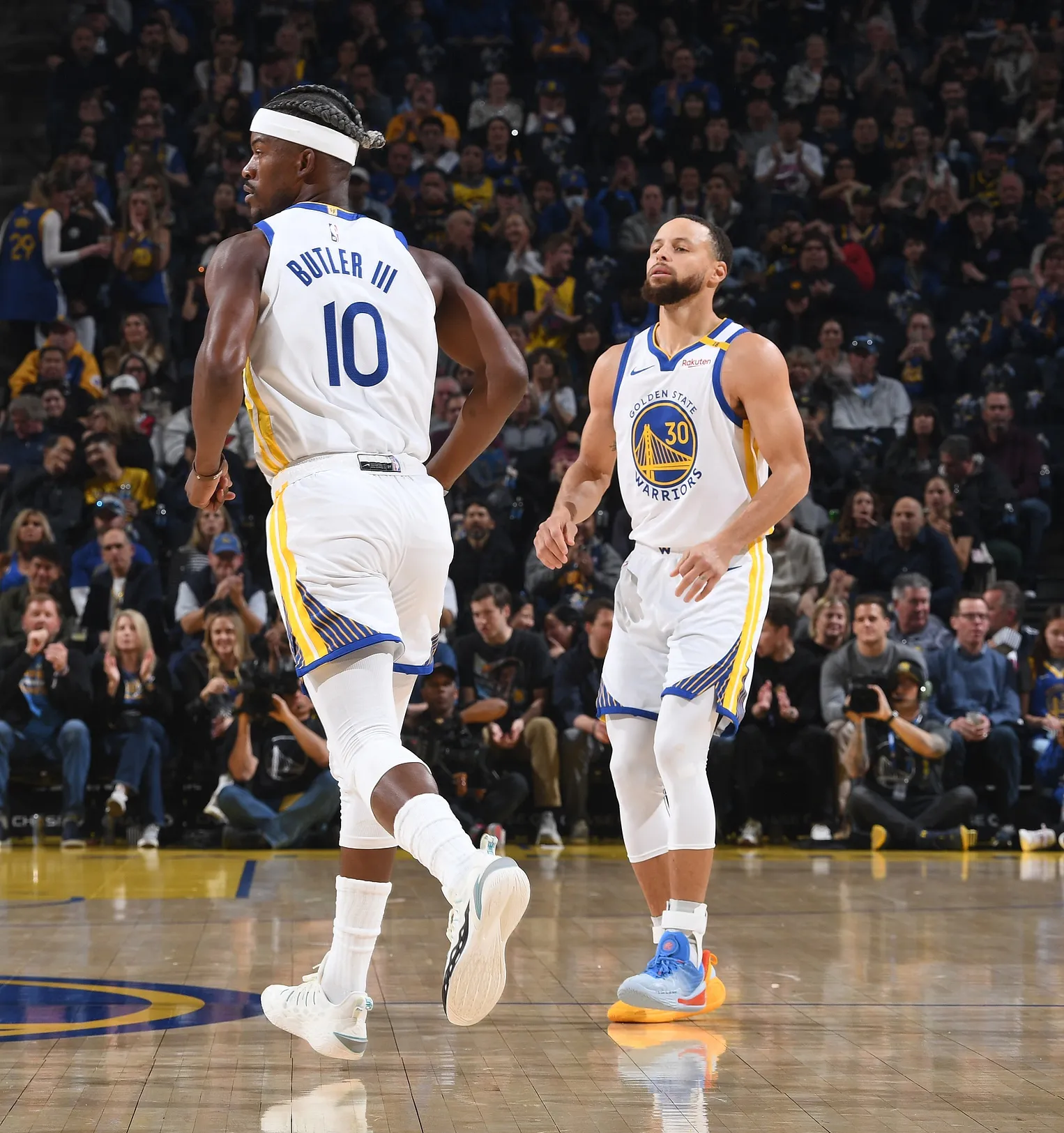 开云体育登录-勇士队主场惜败开拓者队