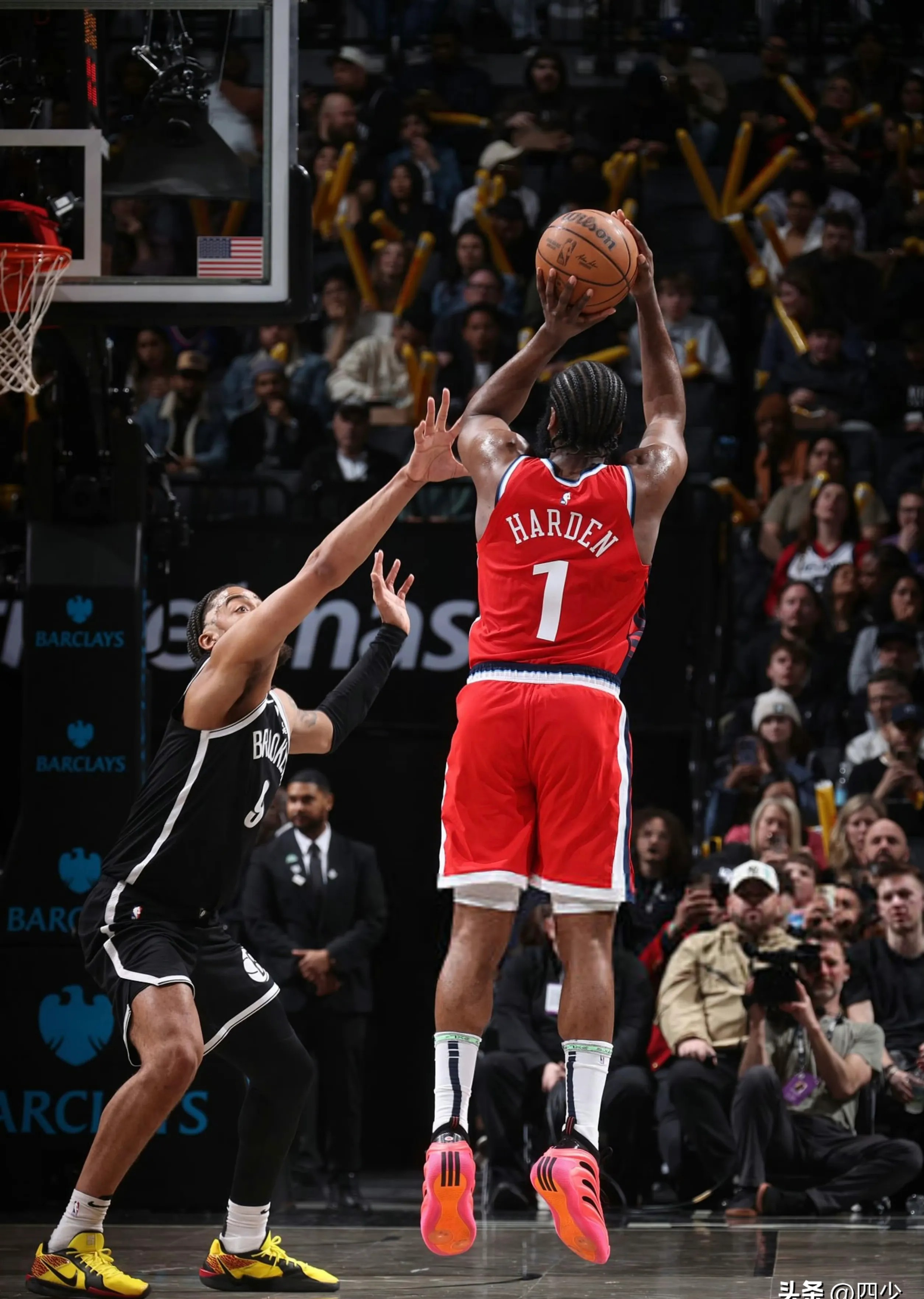 开云官网-快船横扫灰熊,夺得四连胜