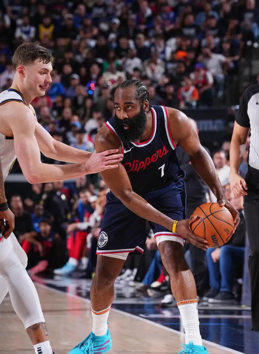 开云体育平台APP-快船遭命运之夜,力擒雷霆