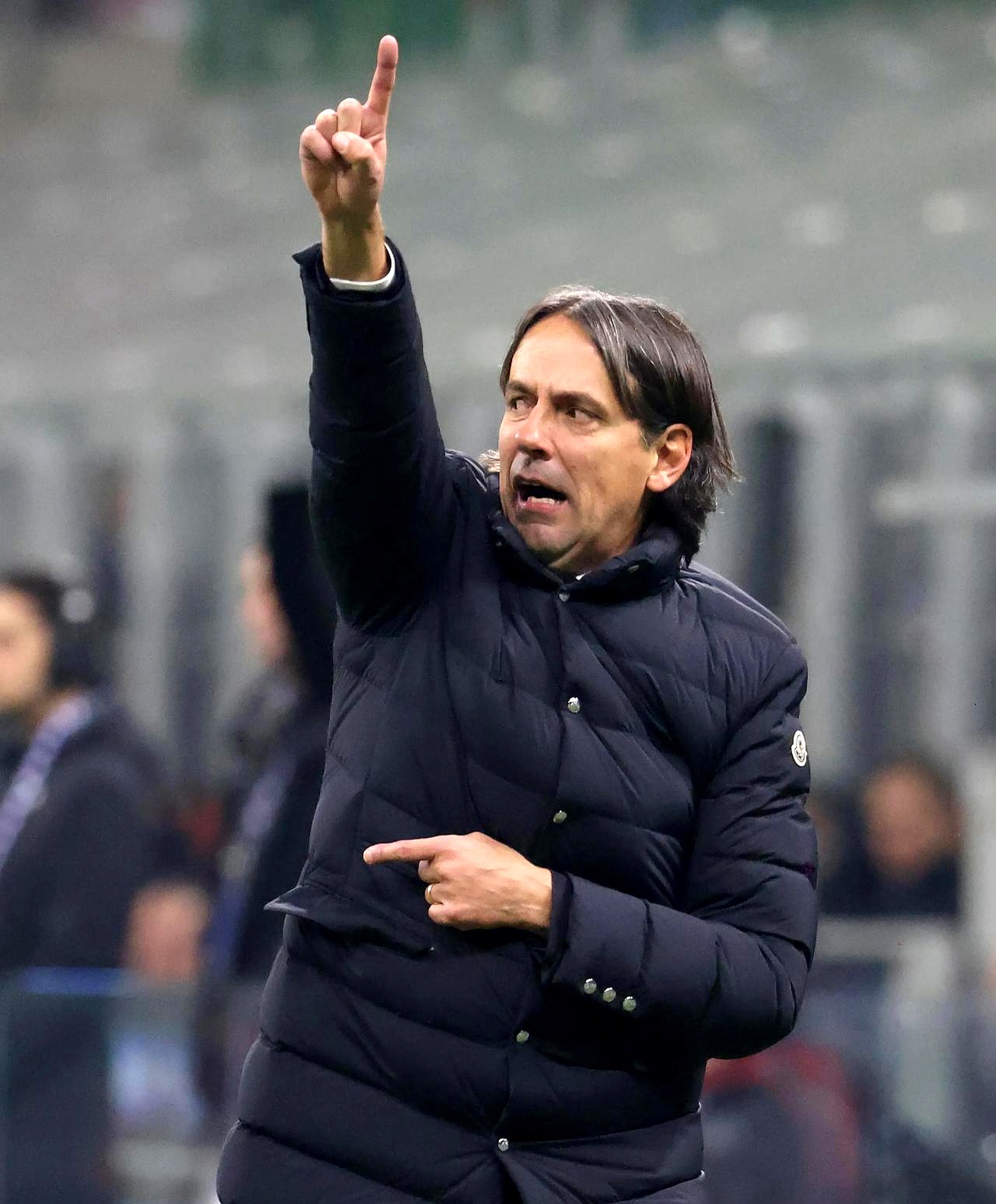 开云APP-沙尔克客场失利,主帅遭遇批评