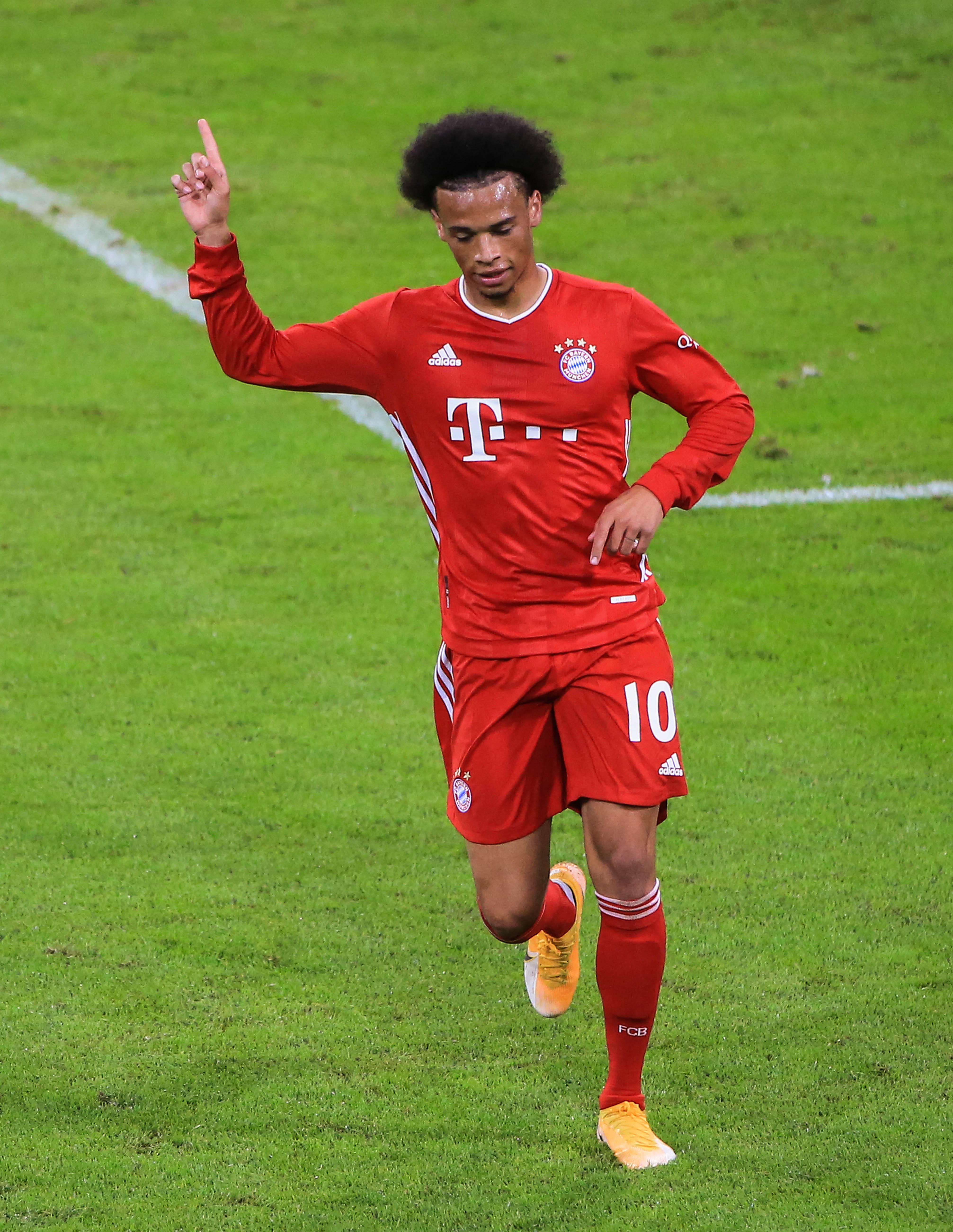 开云体育下载-沙尔克04客场大胜,联赛排名再次上升