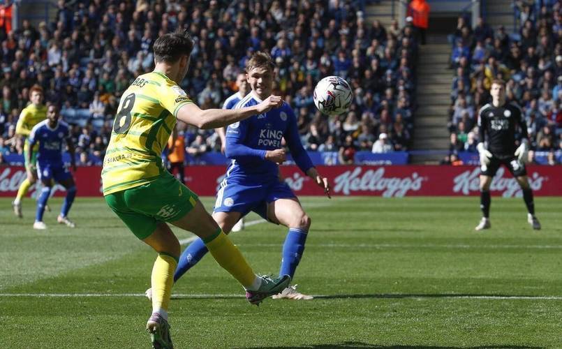 开云体育下载-包含谢菲联主场战平沃特福德，保持不败纪录的词条