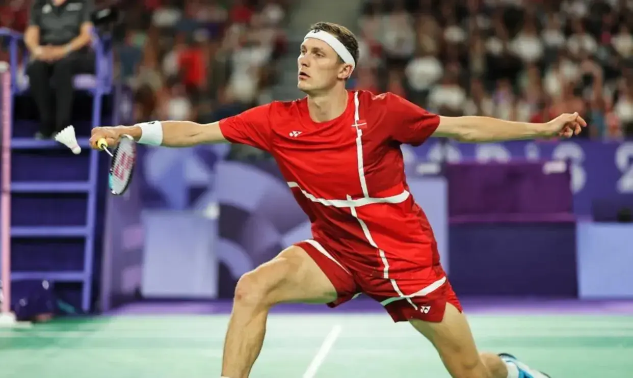 开云体育中国-包含英格兰羽毛球队绝地反击法国羽毛球队，谌龙爆发神勇的词条